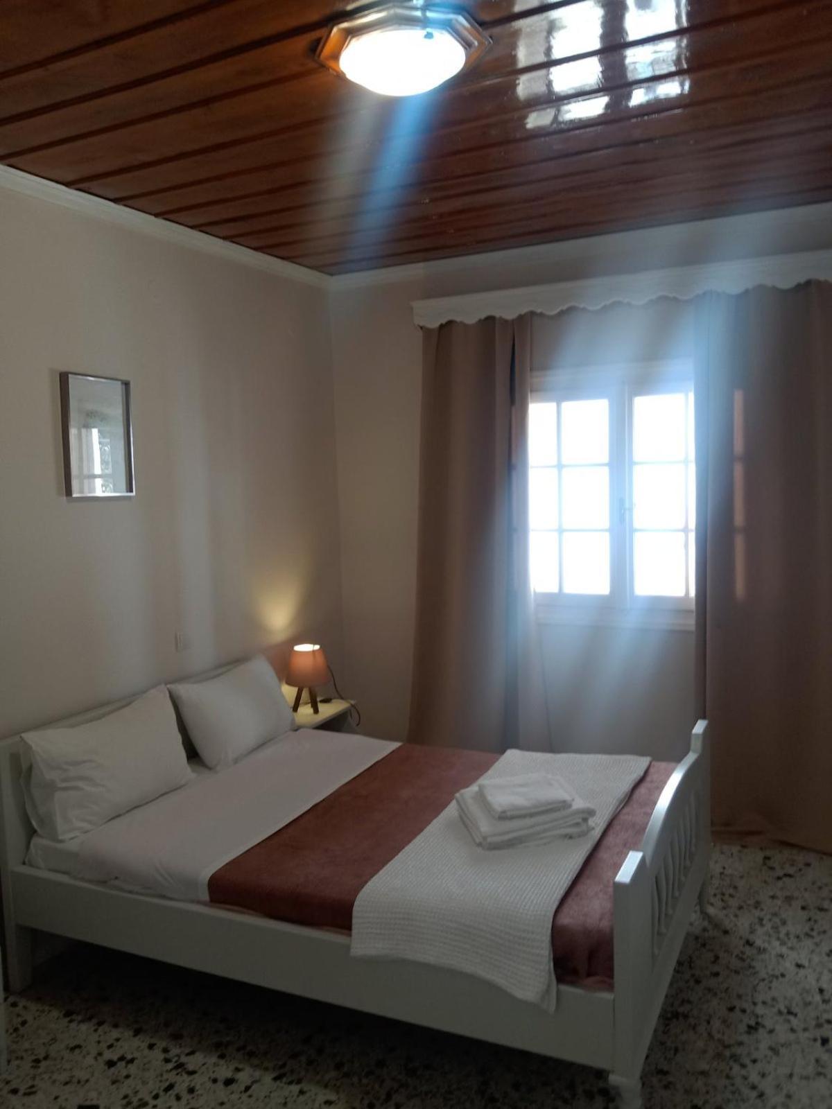 Menegis Apartment Zakynthos Exterior photo