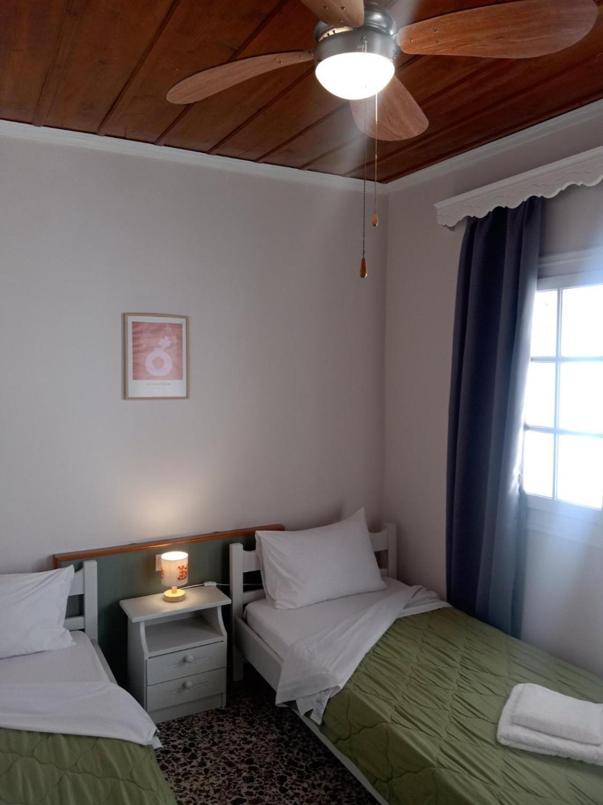 Menegis Apartment Zakynthos Exterior photo